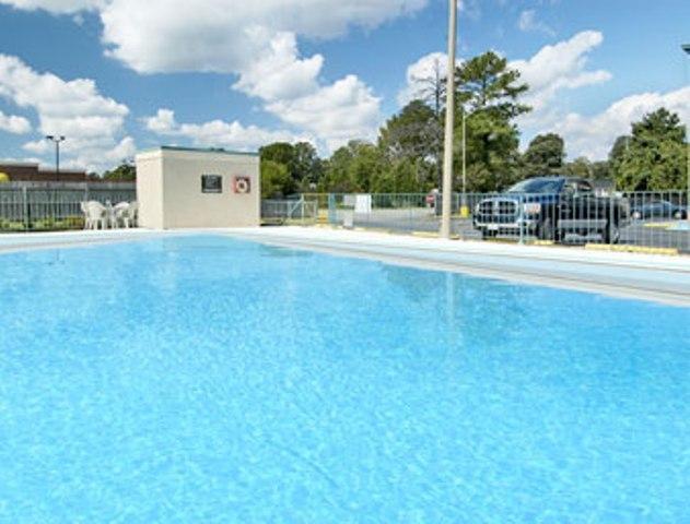 All Day Inn Sandston Servizi foto
